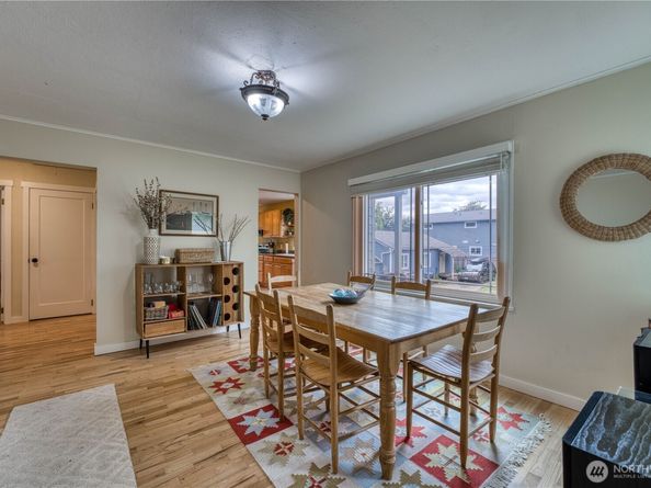1948 Rainier Avenue, Bremerton WA 98312