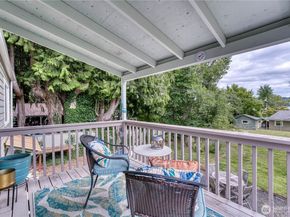 1948 Rainier Avenue, Bremerton WA 98312