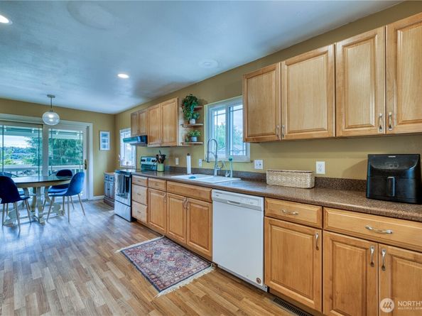 1948 Rainier Avenue, Bremerton WA 98312