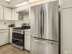 17611 6th Avenue NW, Shoreline WA 98177