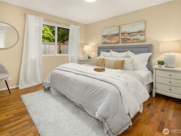 17611 6th Avenue NW, Shoreline WA 98177