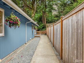 17611 6th Avenue NW, Shoreline WA 98177