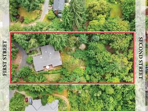 13633 SE 1st Street, Bellevue WA 98005