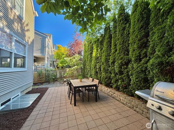 6719 35th Place S, Seattle WA 98118