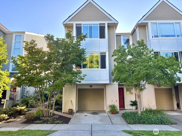 6719 35th Place S, Seattle WA 98118