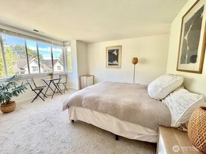 6719 35th Place S, Seattle WA 98118
