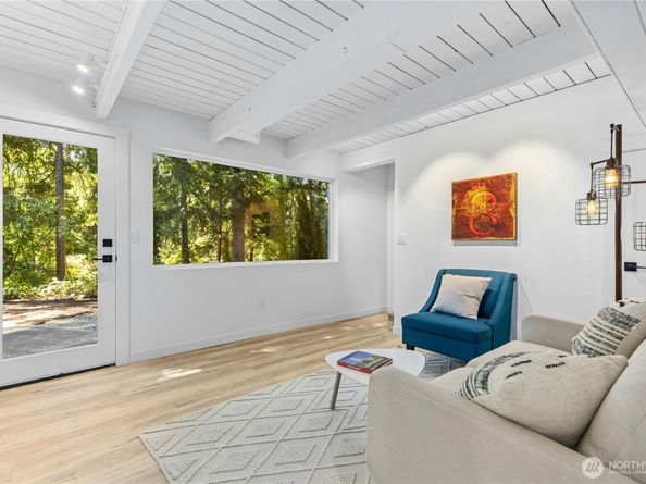 14517 SE 41st Lane, Bellevue WA 98006
