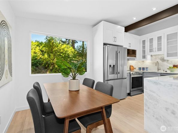 14517 SE 41st Lane, Bellevue WA 98006