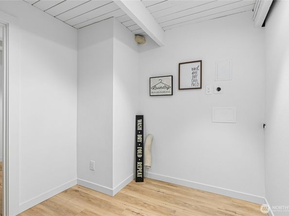 14517 SE 41st Lane, Bellevue WA 98006
