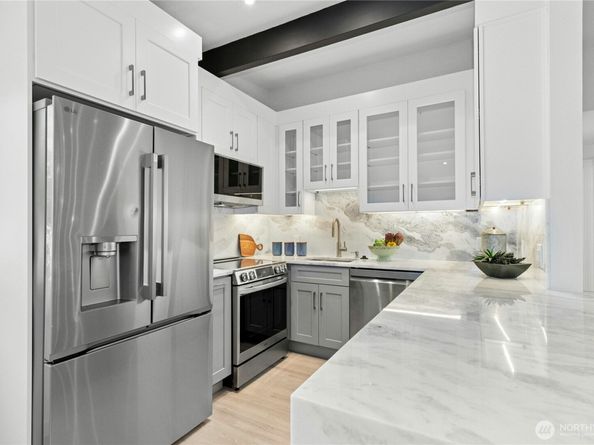 14517 SE 41st Lane, Bellevue WA 98006