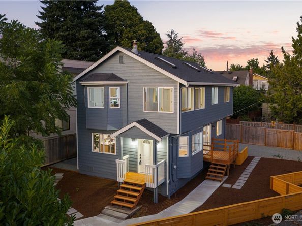 4812 33rd Avenue NE, Seattle WA 98105