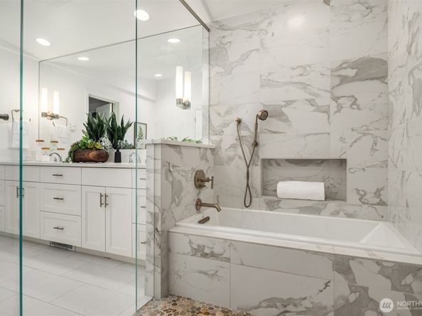 16 Diamond S Ranch, Bellevue WA 98004
