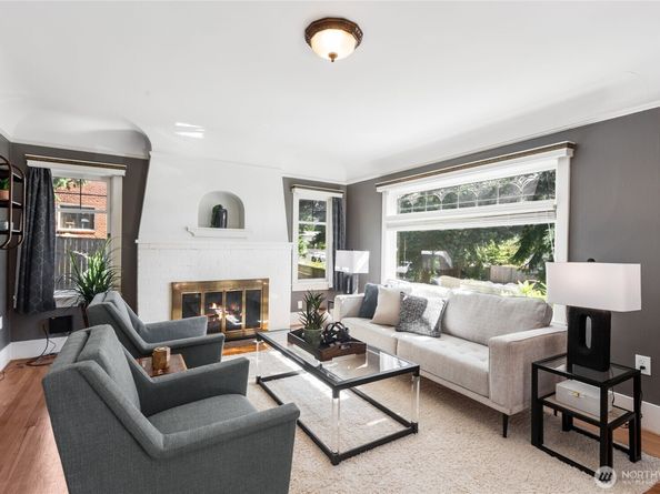 8607 15th Ave NE, Seattle WA 98115