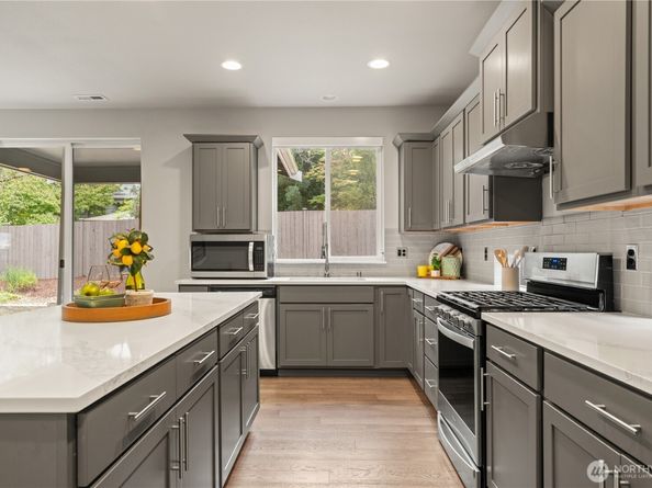 1003 75th Drive SE, Lake Stevens WA 98258