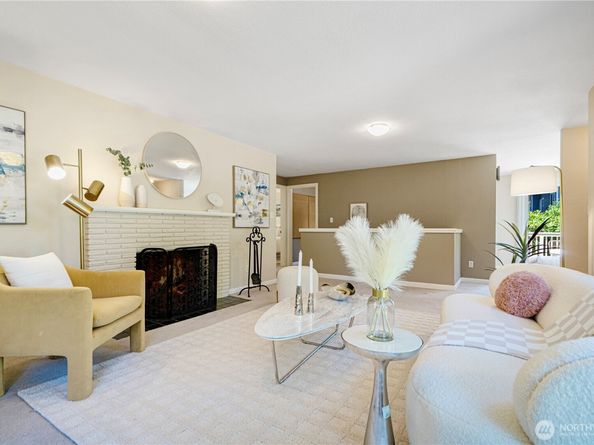 10425 SE 22nd Street, Bellevue WA 98004
