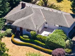 10425 SE 22nd Street, Bellevue WA 98004