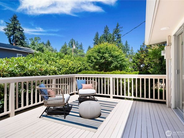 10425 SE 22nd Street, Bellevue WA 98004