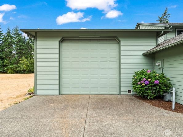 2426 SE Celebrity Court, Port Orchard WA 98367