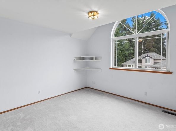 2426 SE Celebrity Court, Port Orchard WA 98367