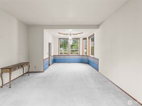 2426 SE Celebrity Court, Port Orchard WA 98367