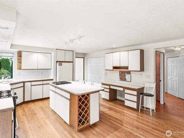 2426 SE Celebrity Court, Port Orchard WA 98367