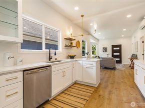 5310 46th Avenue S, Seattle WA 98118