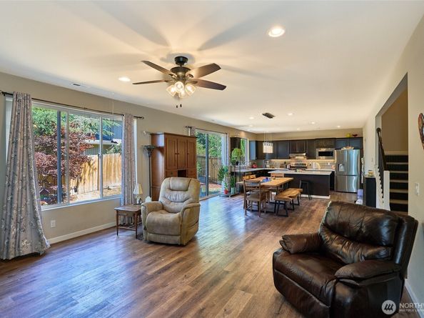 804 116th Avenue SE, Lake Stevens WA 98258