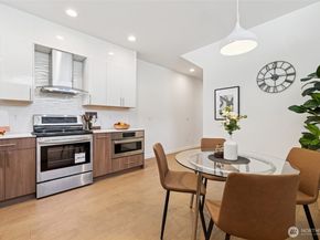 1742 12th Avenue S A, Seattle WA 98144