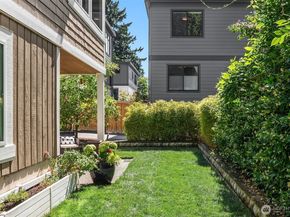 11226 NE 67th Street, Kirkland WA 98033