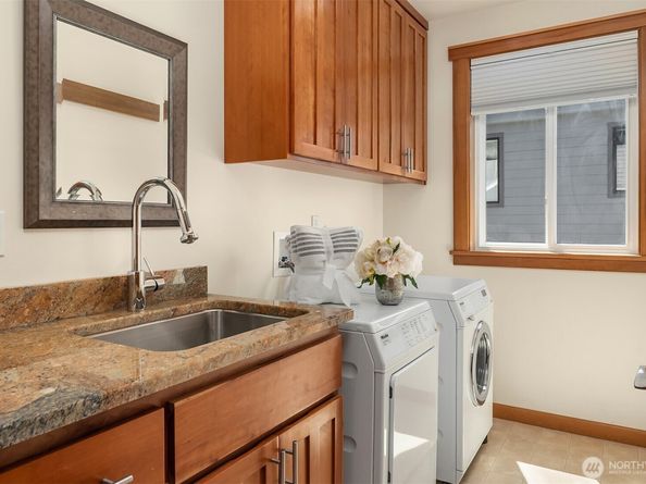 11226 NE 67th Street, Kirkland WA 98033