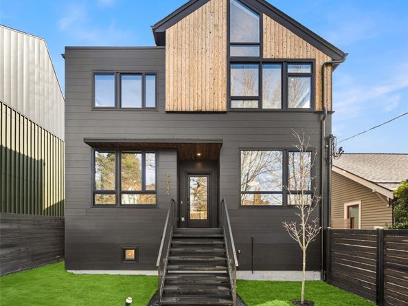8054 A Brooklyn Avenue NE, Seattle WA 98115