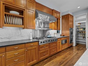 7634 NE 170th Street, Kenmore WA 98028