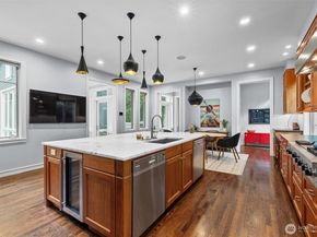 7634 NE 170th Street, Kenmore WA 98028