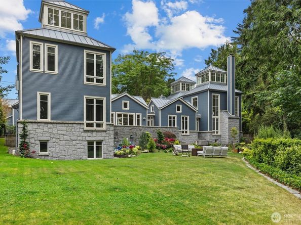 7634 NE 170th Street, Kenmore WA 98028
