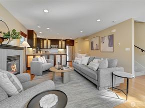 1918 N 46th Street A, Seattle WA 98103