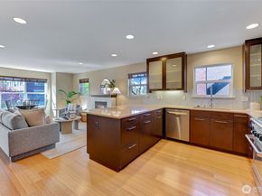 1918 N 46th Street A, Seattle WA 98103