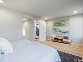 1801 NW 65th Street B, Seattle WA 98117