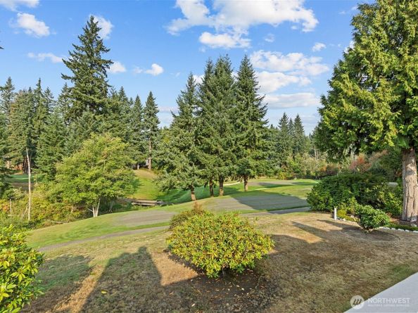 15000 Village Green Drive 19, Mill Creek WA 98012