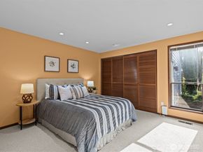 15000 Village Green Drive 19, Mill Creek WA 98012