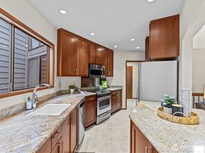 15000 Village Green Drive 19, Mill Creek WA 98012