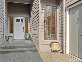 15000 Village Green Drive 19, Mill Creek WA 98012