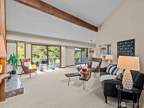 15000 Village Green Drive 19, Mill Creek WA 98012