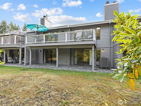 15000 Village Green Drive 19, Mill Creek WA 98012