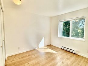 975 Aberdeen Avenue NE E403, Renton WA 98056