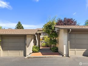 6538 Park Point Way NE, Seattle WA 98115