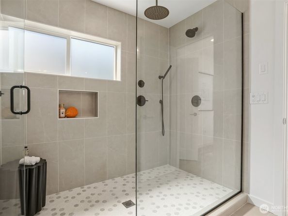 2636 NW 63rd Street, Seattle WA 98107