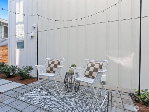 2636 NW 63rd Street, Seattle WA 98107