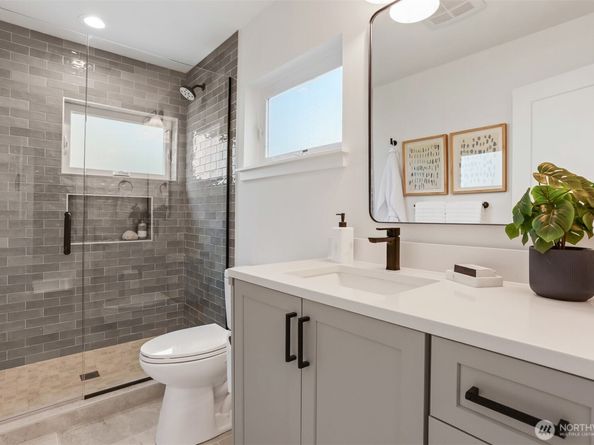 2636 NW 63rd Street, Seattle WA 98107