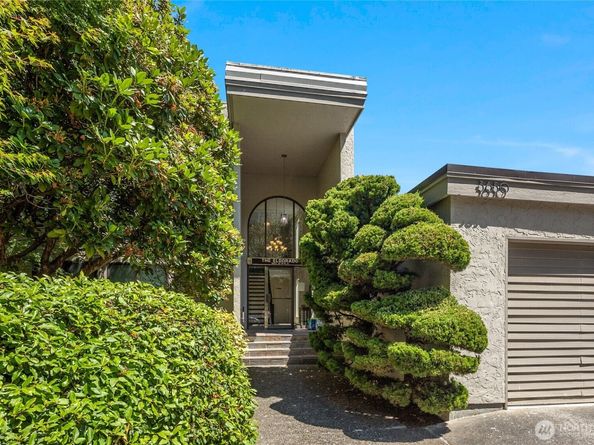 3650 26th Place W 202A, Seattle WA 98199