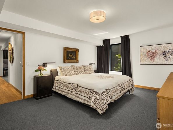 3650 26th Place W 202A, Seattle WA 98199